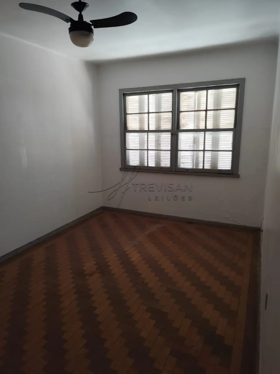 LOTE 000 - Apartamento nº 35 do Edifício Imperial