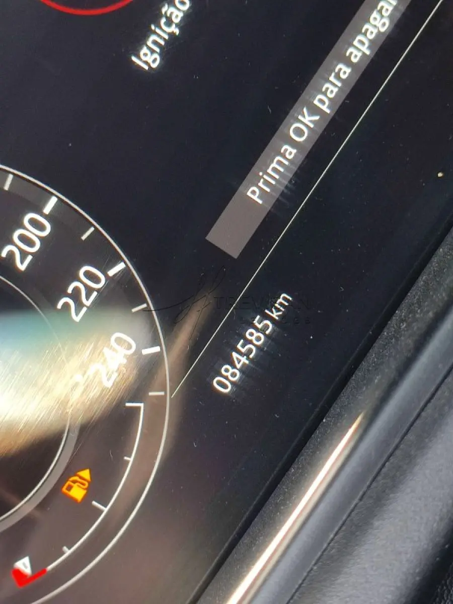 LOTE 002 - VEÍCULO I/LR RANGE ROVER VELAR 2.0 P250 R-DYN. SE, ANO 2018, PLACAS QJA6I35, COR BRANCA