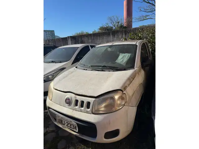 Leilão de Veículos: FIAT UNO 2014 e CORSA WIND 97/98