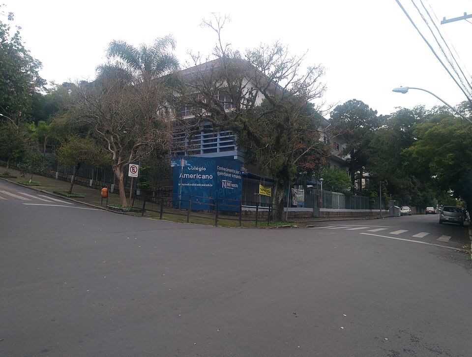 Imagem do imóvel Imóvel Com 21.404m2 De Terreno, E Benfeitorias. - Bairro Rio Branco - Porto Alegre/rs - Metodista Americano